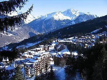 La Saboia Nexity 3* La Tania